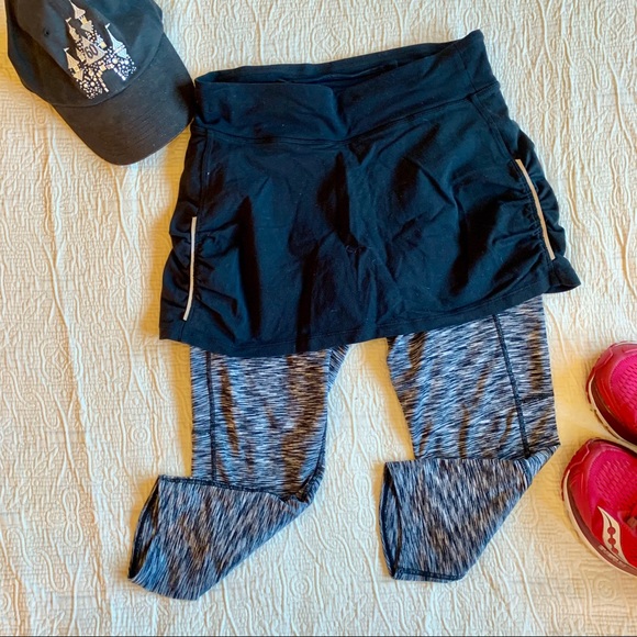 Athleta Pants - Athleta Contender 2 in 1 Capris